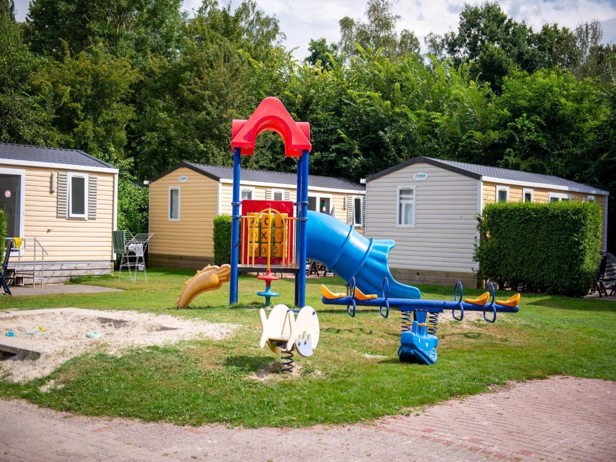 Detached Villa With Dishwasher Leeuwarden At 21Km Suameer Esterno foto