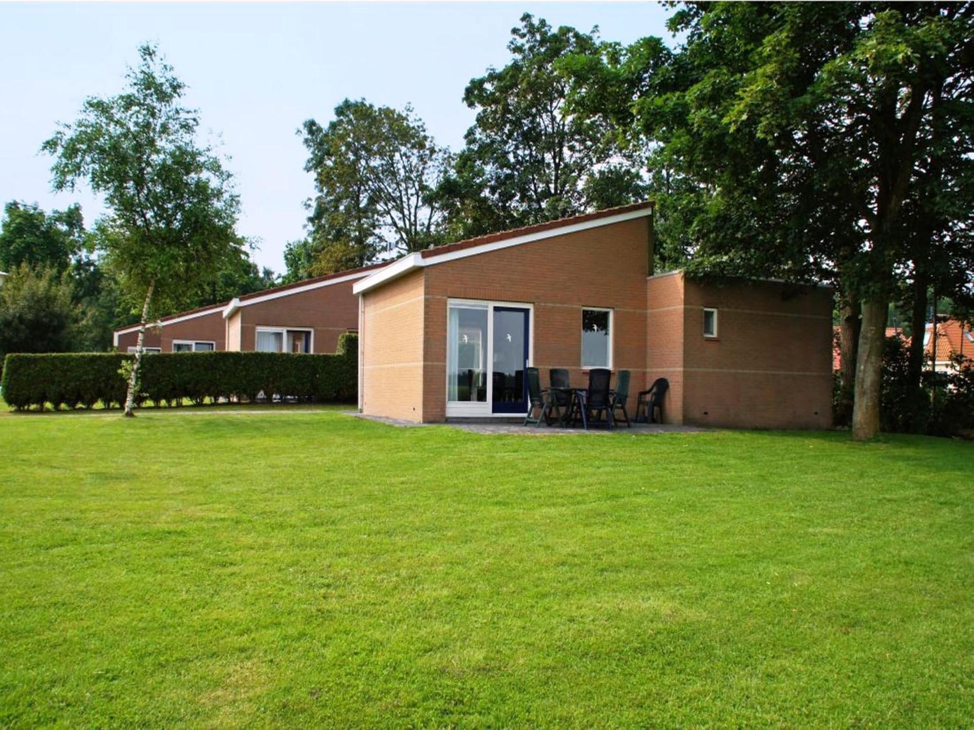 Detached Villa With Dishwasher Leeuwarden At 21Km Suameer Esterno foto
