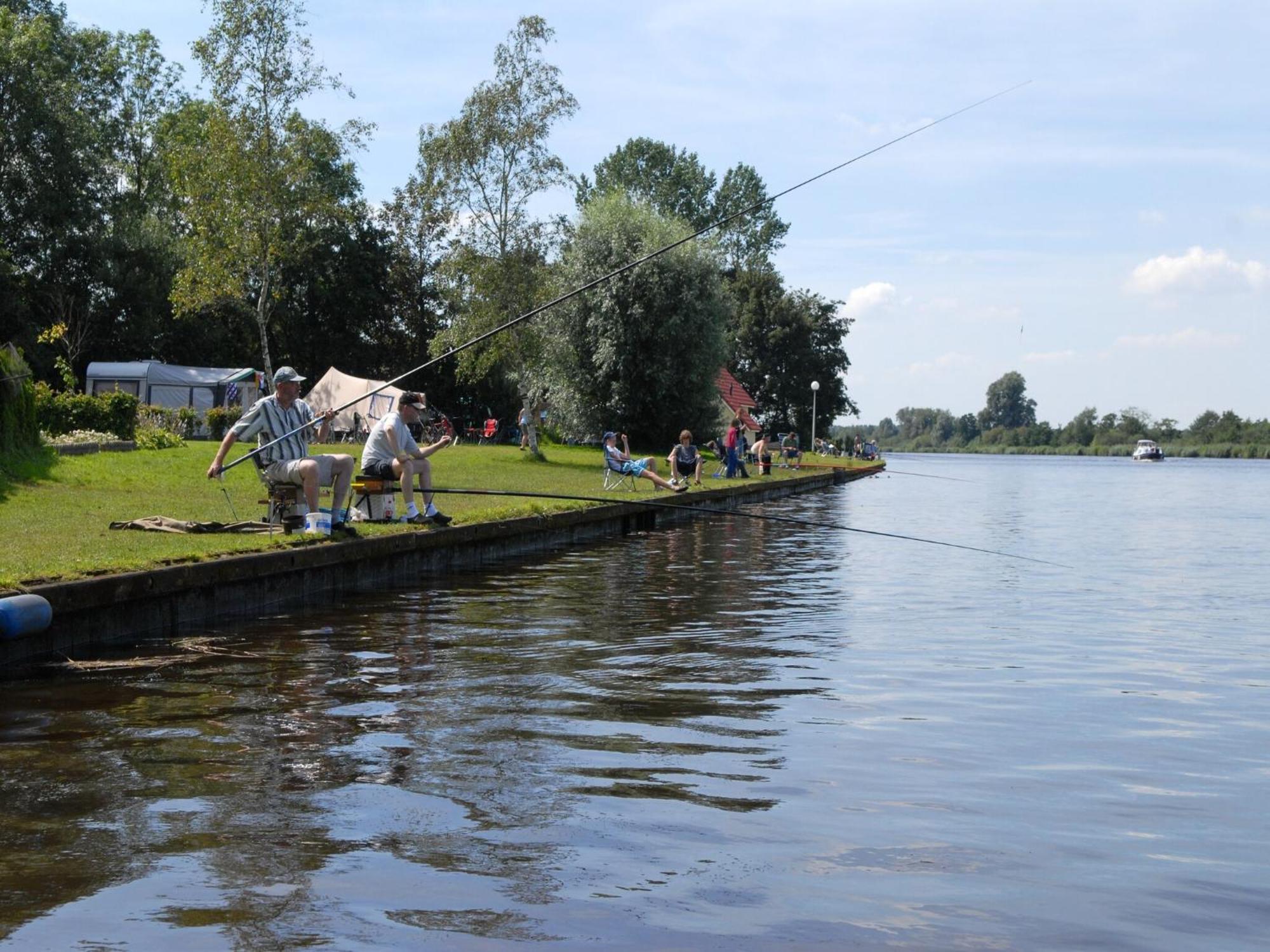 Detached Villa With Dishwasher Leeuwarden At 21Km Suameer Esterno foto